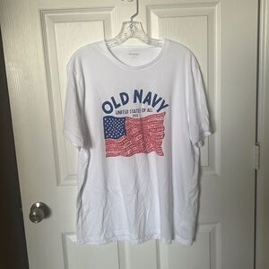 *Old Navy T-shirt
